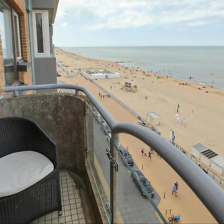 Amazing Apartment In Oostende With House Sea View Extérieur photo