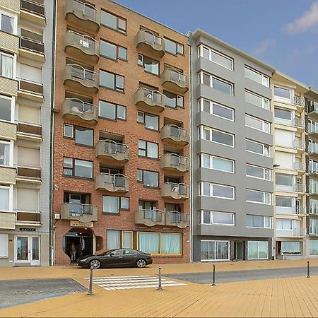 Amazing Apartment In Oostende With House Sea View Extérieur photo