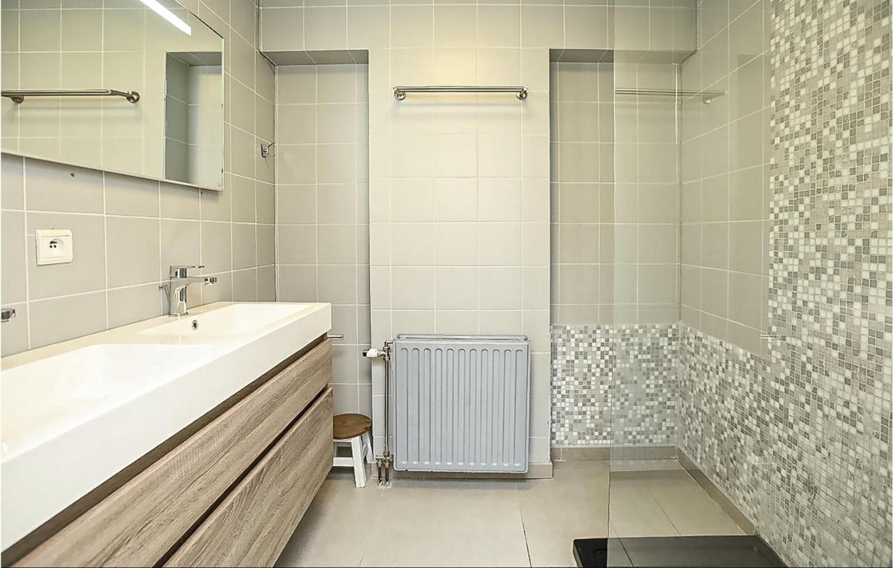 Amazing Apartment In Oostende With House Sea View Extérieur photo